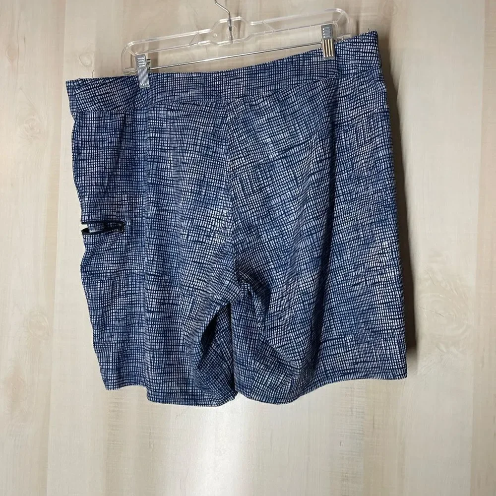 The North Face blue white swim trunks board short, size 36‎